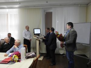 Поздравление от дирекции ИВМиМГ С.И. Кабанихина, В.В. Ковалевского и И.М. Куликова